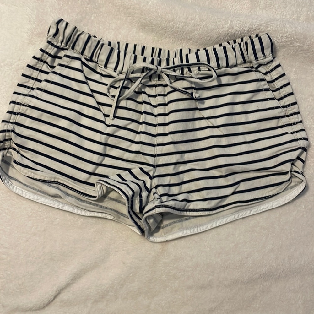 Linen shorts